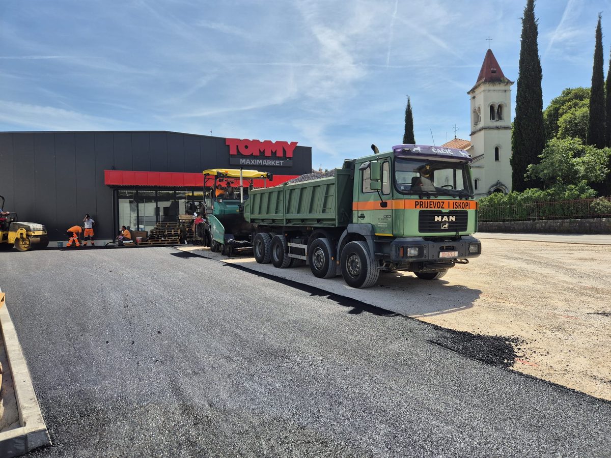Asfaltiranje parkirališta i puteva u Zadarskoj županiji - BAJA TRANS